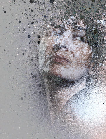« Véronique » photographisme de la série Les Encres dalmatiennes © Julien Richetti, 2014 (impression format portrait 3:4 sur dibond)